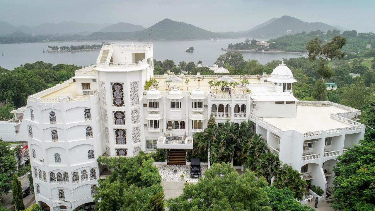 Hotel Hilltop Palace Udaipur Eksteriør bilde