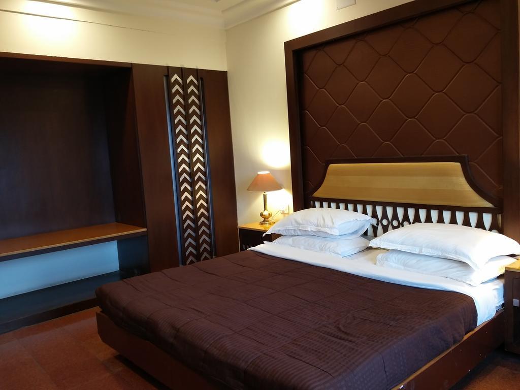 Hotel Hilltop Palace Udaipur Eksteriør bilde